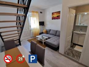RIS CENTRAL Apartments